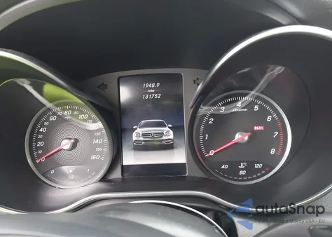 2017 Mercedes-Benz C 300 4Matic из США, поврежденный, VIN 55SWF4KB4HU227458